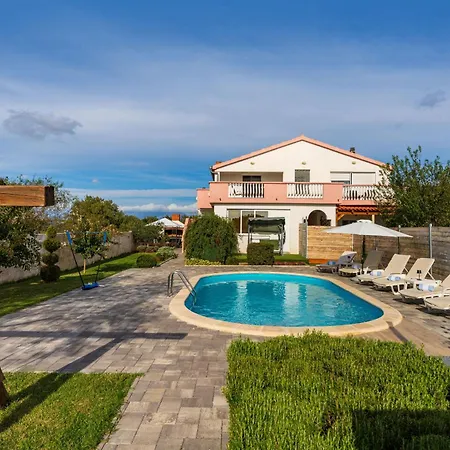My Dalmatia - Maroko With Private Pool Casa vacanze